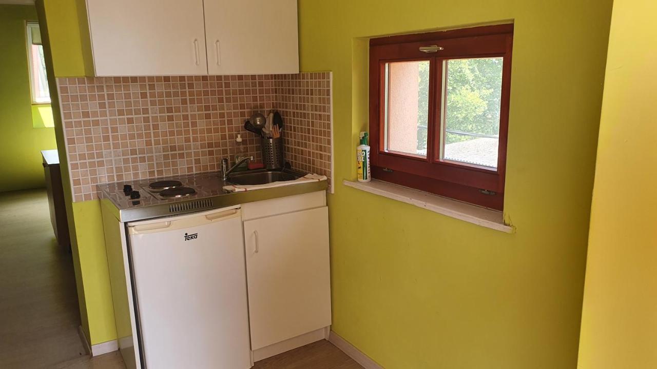Sunshine Sh Apartmanhaz Apartment Zamárdi Екстериор снимка
